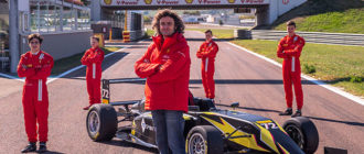 Кандидаты в Гоночную академию Ferrari ждут решения