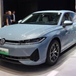 Седан Volkswagen Passat ePro стал подзаряжаемым гибридом
