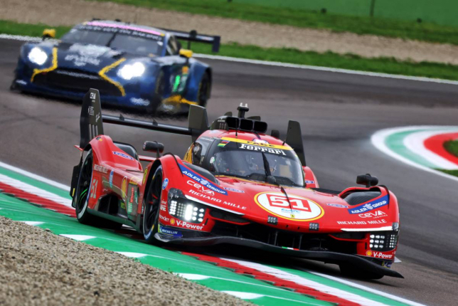 WEC: Джовинацци обеспечил Ferrari поул в Имоле