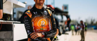 IndyCar: Машина Грожана на скорости 370 км/ч сбила птицу