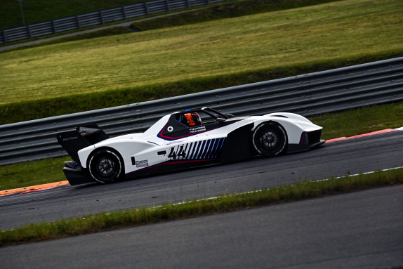 REC: Алешин и Ременяко выиграли гонку на Moscow Raceway