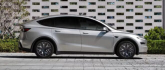 Удлиненная Tesla Model Y L добралась до США