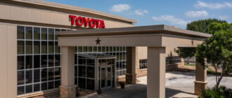 Toyota переносит производство в США на фоне глобального спада продаж