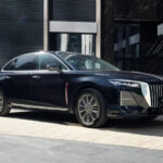 Обновленный седан Hongqi H5 прибыл в Россию: известна цена